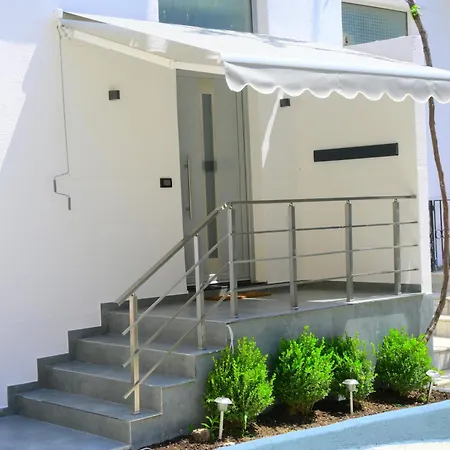 Ola Apartment Sarandë
